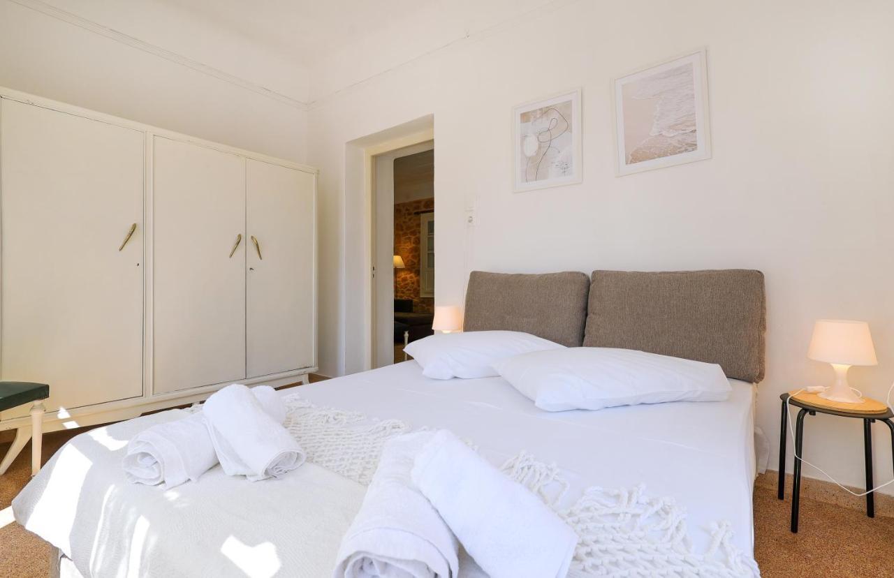 Apartmán Feidiou 1 Aegina Exteriér fotografie